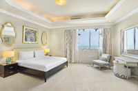 Living area, balcony, king, kitchen