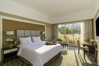 Connecting bedrooms for family comfort.