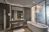 Arabian Gulf and Ain Dubai views.