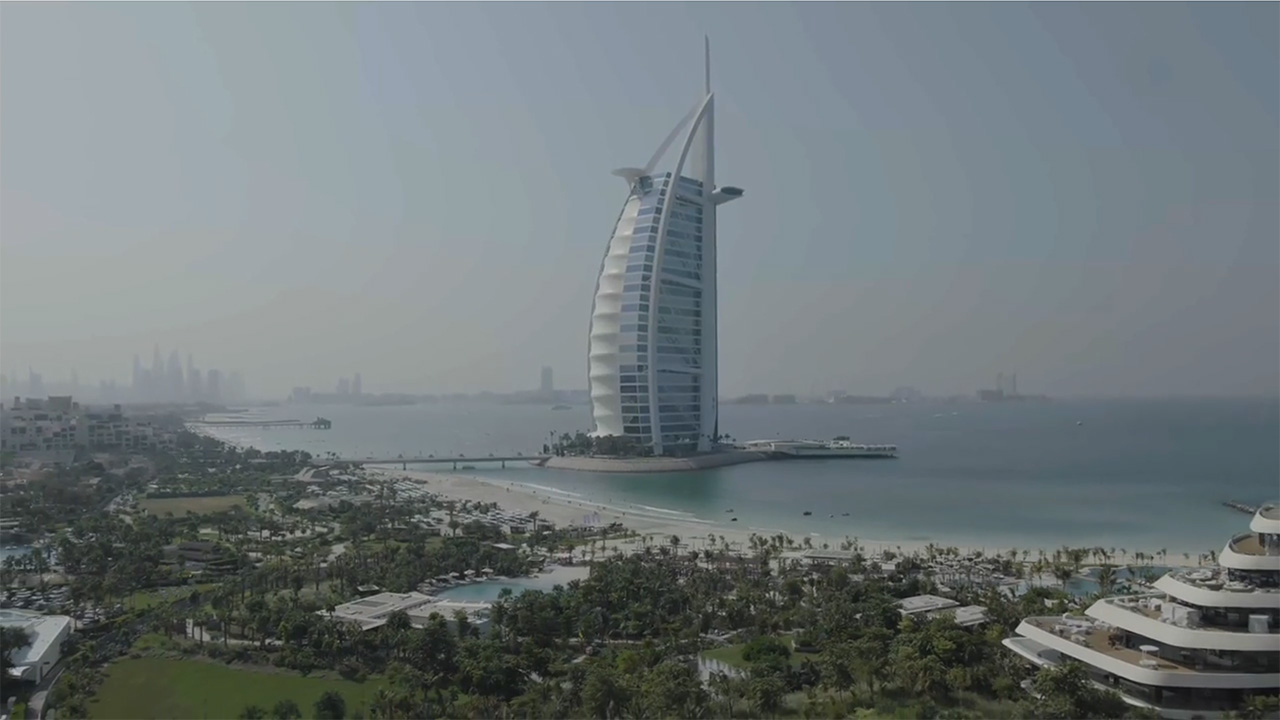 Dubaj – pohled na Burj Al Arab